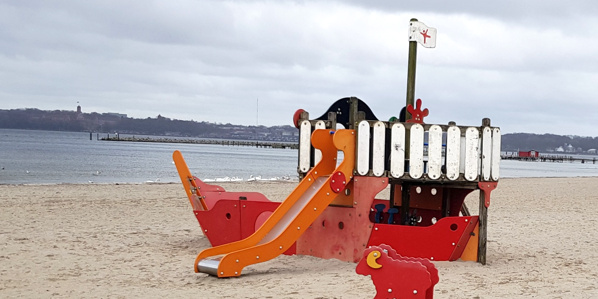 Spielschiff