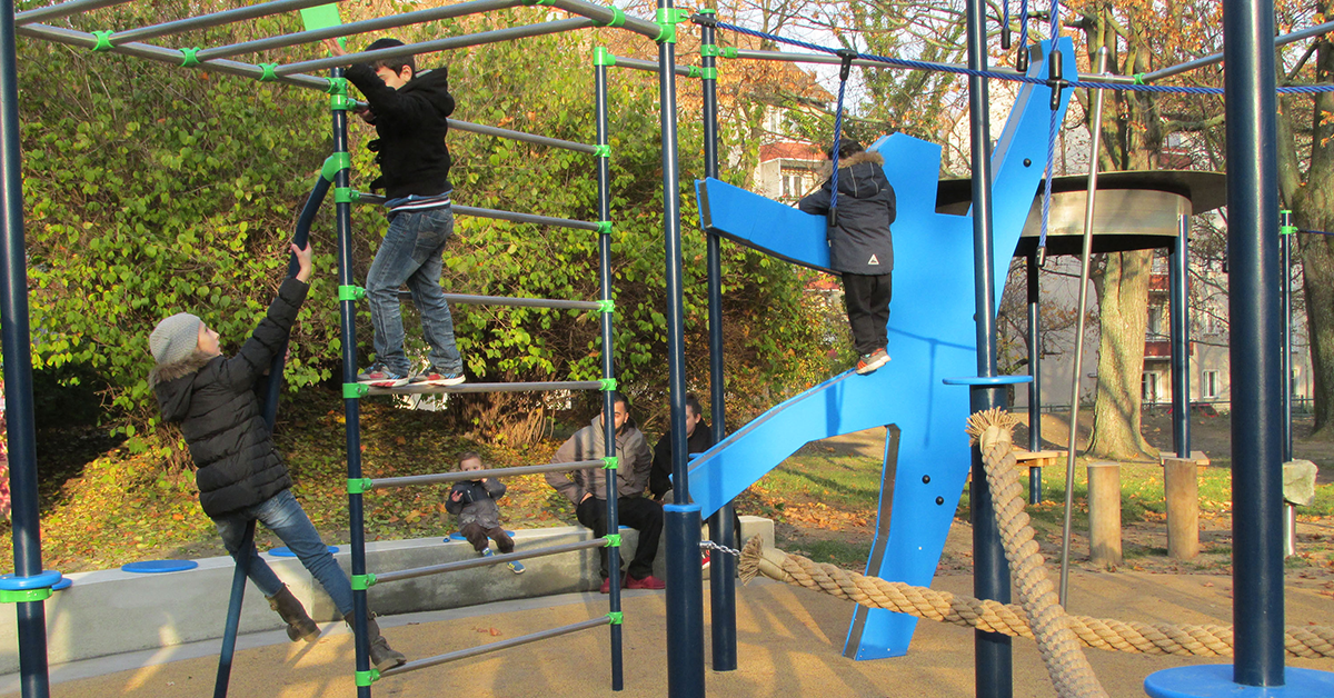 SO GELINGT DER SPIELPLATZ-AUSFLUG