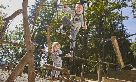 Darum sind Spielplätze beim Campingurlaub mit Kindern ein Muss
