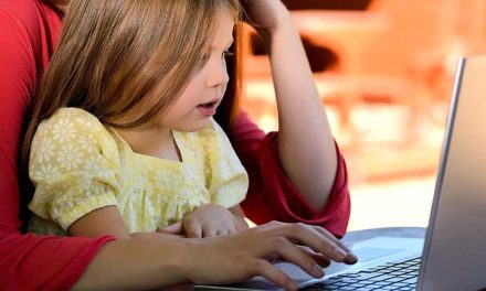 Studieren mit Kind – und trotzdem Zeit für den Spielplatz? So klappt’s!