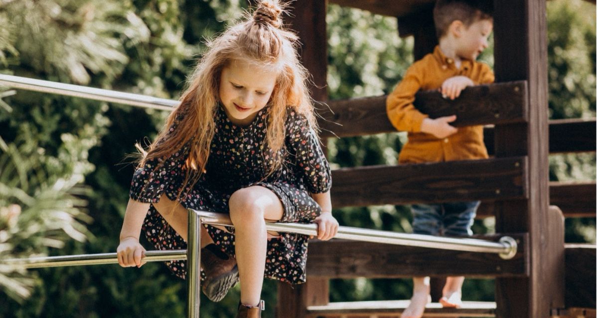 Typische Schadensfälle auf Spielplätzen erkennen und vermeiden