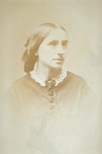 Marie Elizabeth Zakrzewska (1829–1902) Historisches Sepia-Porträt der Ärztin Marie Elizabeth Zakrzewska mit Spitzenkragen, um 1860