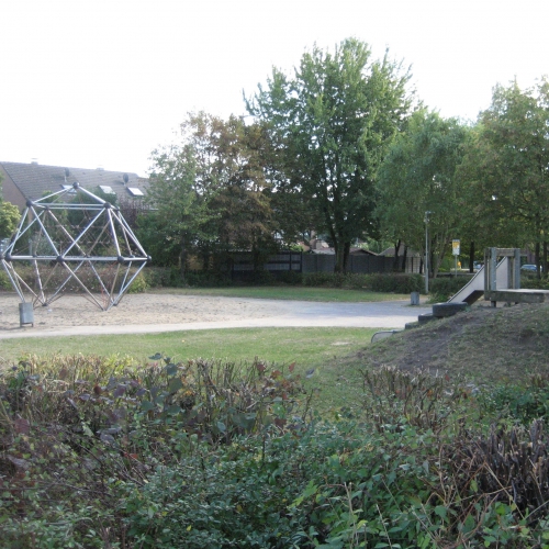 Spielplatz Kurt Schumacher Strasse In Dinslaken